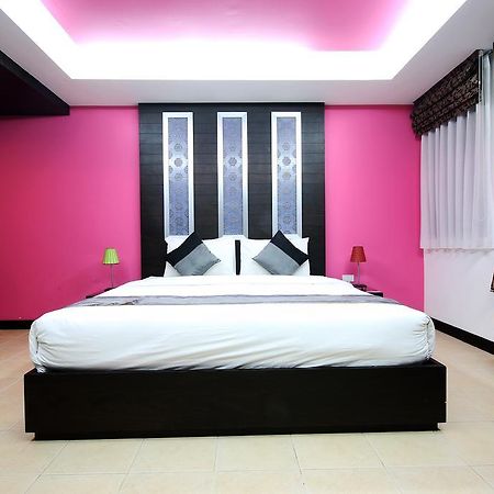 Oasis Inn Bangkok Esterno foto